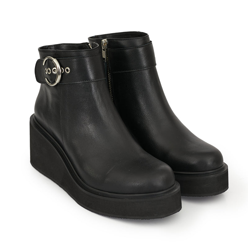 BOTA FARMER NEGRA