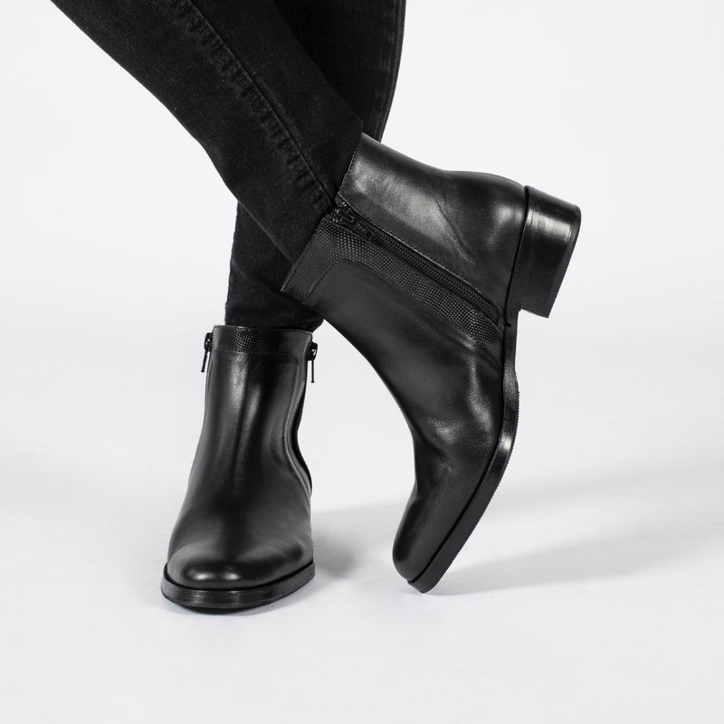 BOTA LEITH NEGRA