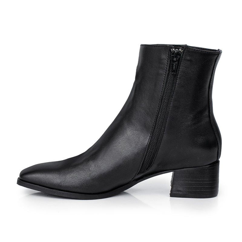 BOTA RUSSELL NEGRA