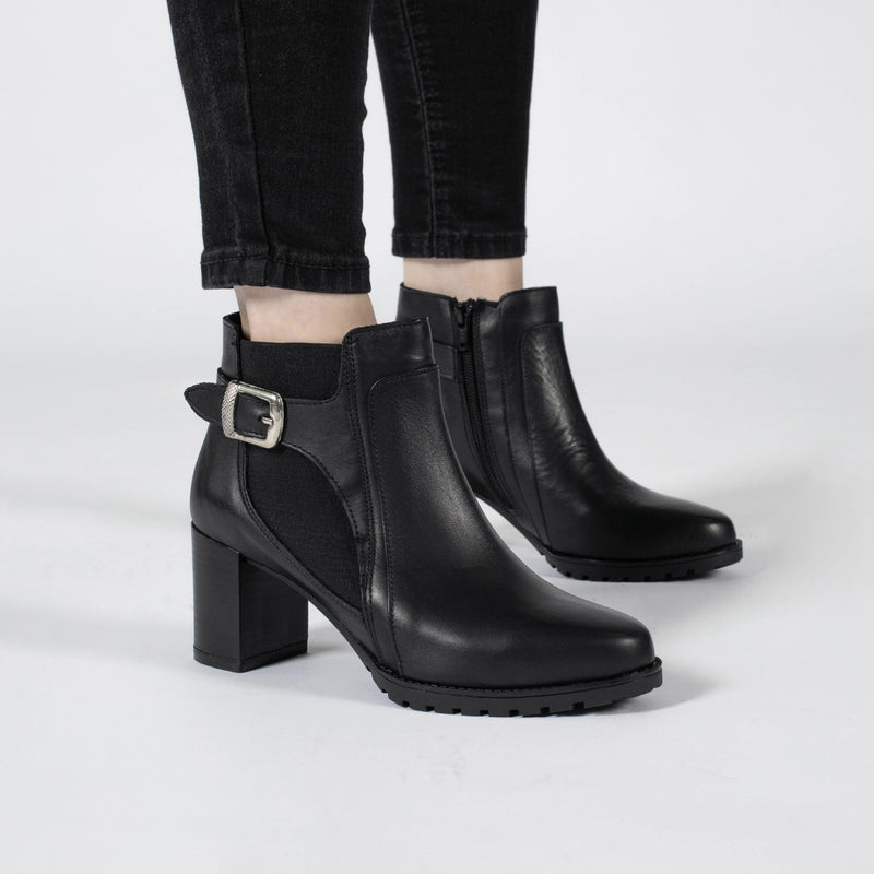BOTA SEDAN NEGRA