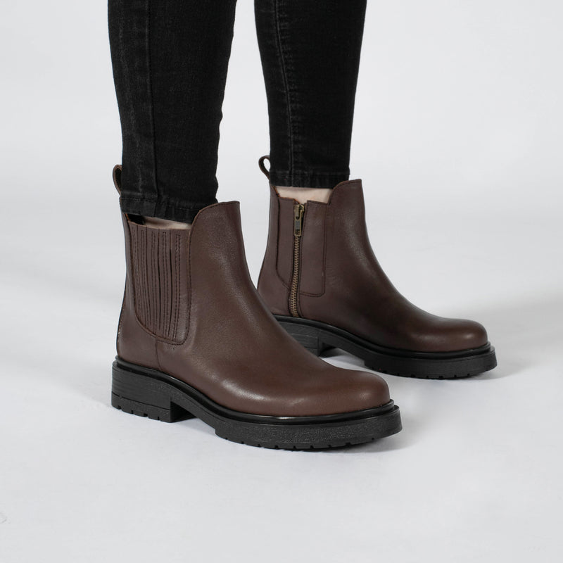 BOTA LANDER MARRON