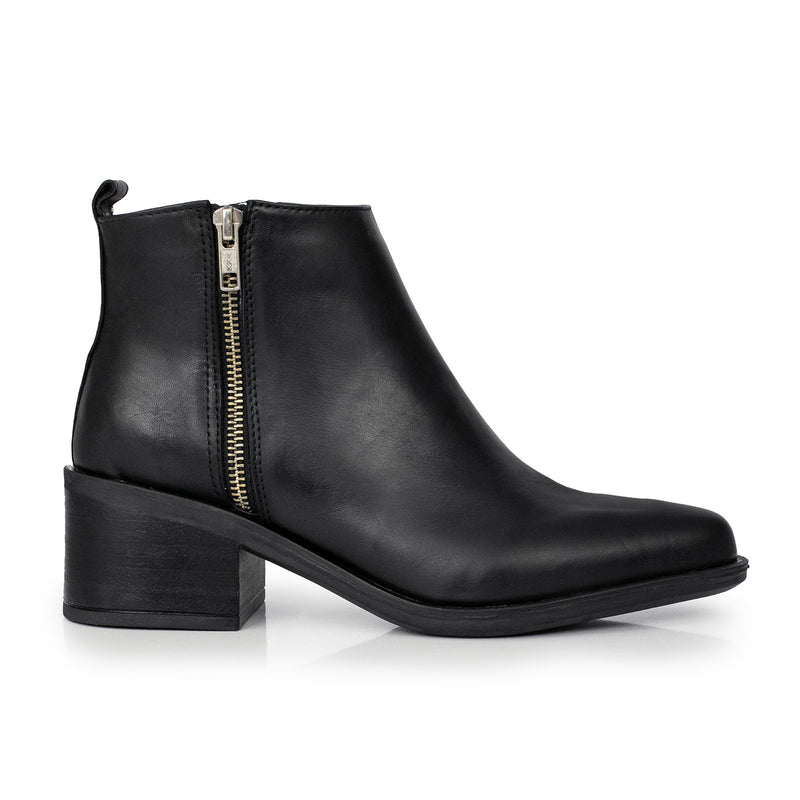 BOTA SAVAN NEGRA