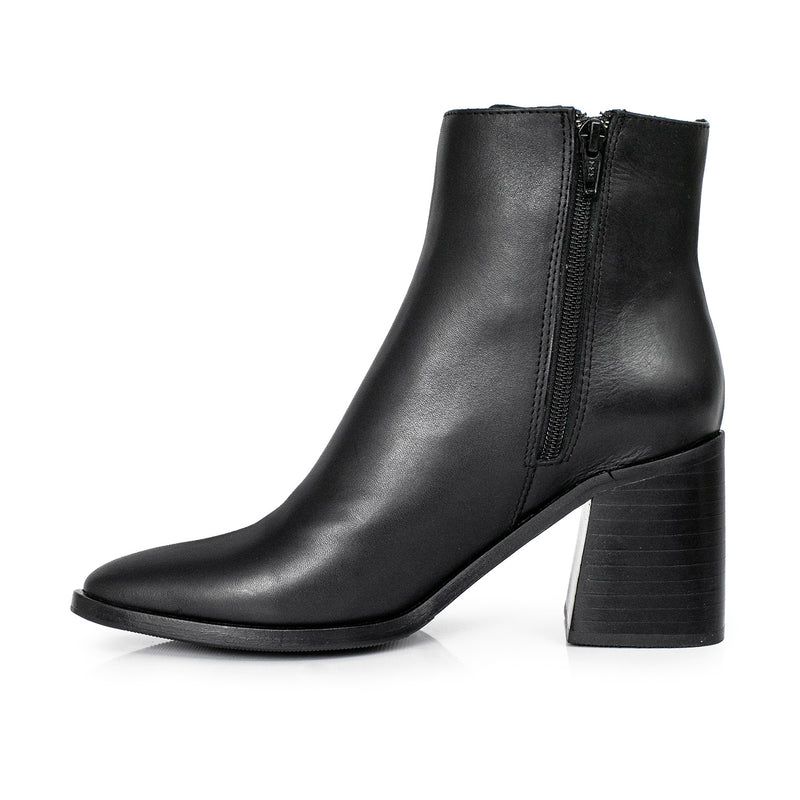 BOTA SALEM NEGRA