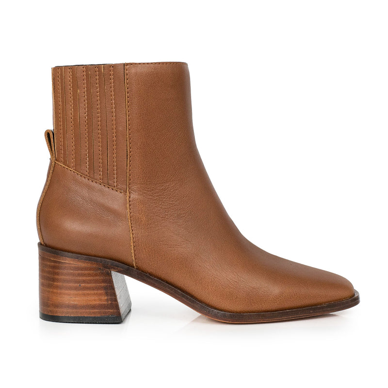BOTA HARRIET SUELA