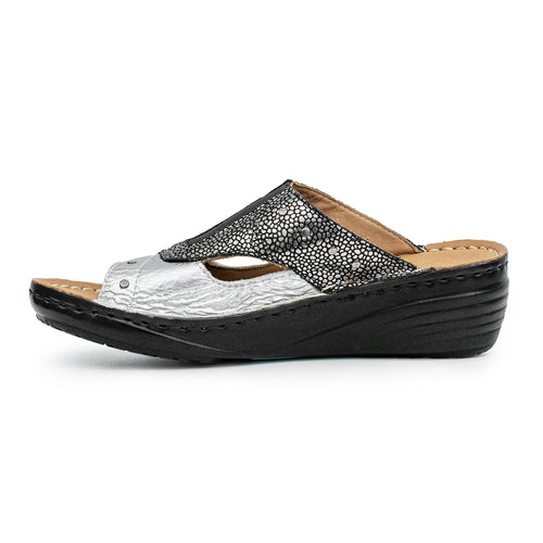 CHINELA OLIA NEGRA Y PLATA