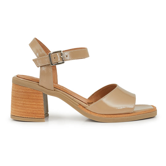 SANDALIA JADE BEIGE.