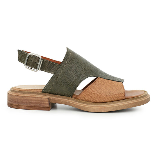 SANDALIA NINA VERDE Y SUELA