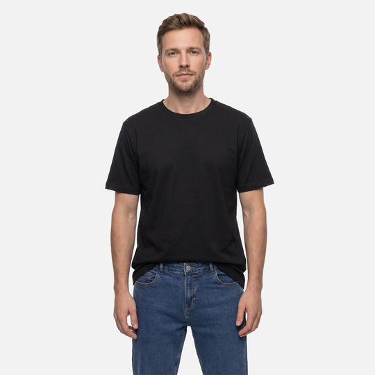 REMERA BLAS NEGRA